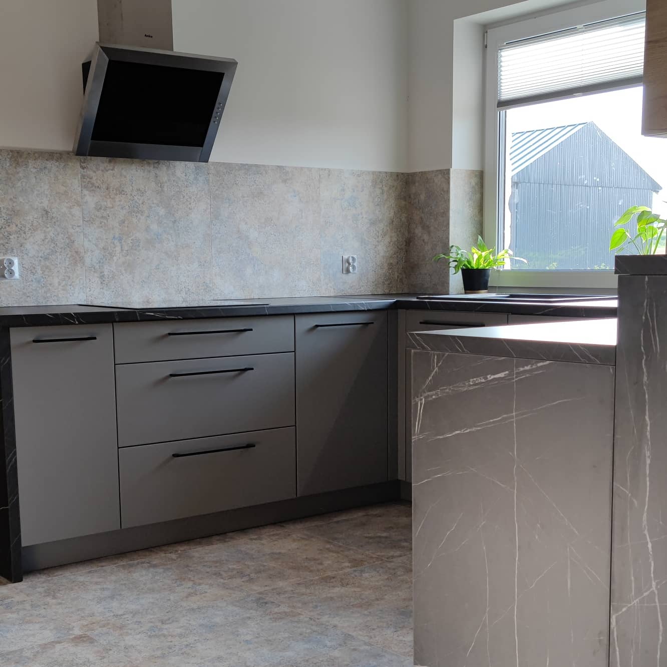 Komody szafy szafki RTV garderoby Wilkołaz Poniatowa